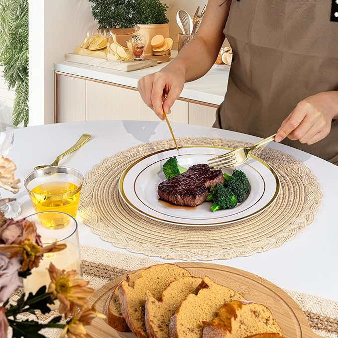 BESTVIP 700PCS Gold Plastic Dinnerware Set for 100 Guests, Disposable Plates ...